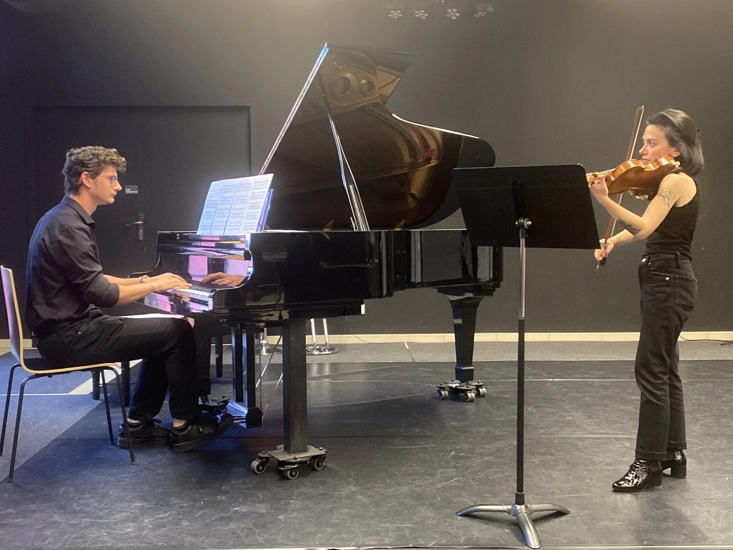 Concert Vitrolles 24 avril 2025 - oeuvres de Corto avec Raphaël Mirensky (piano) et Agnès Zenino (violon)